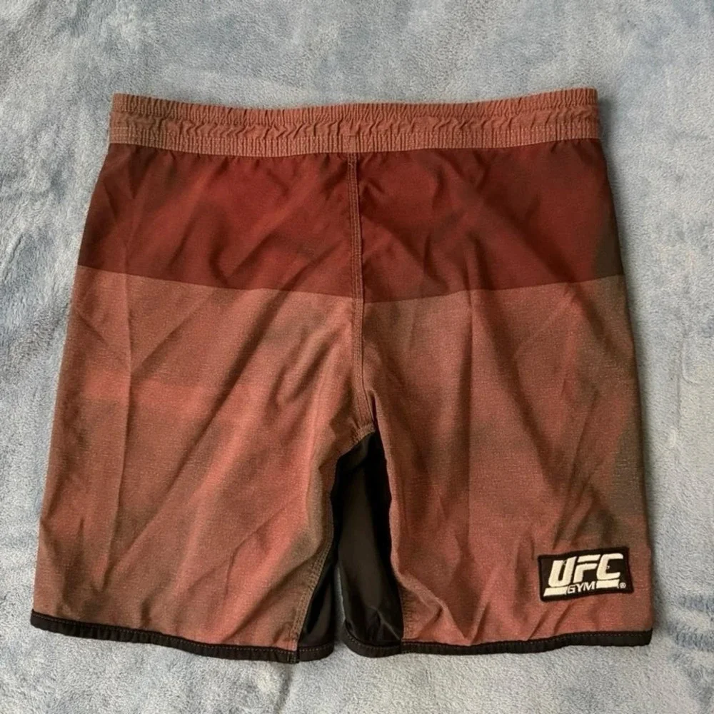 UFC Gym brown gym SHORTS men size 34